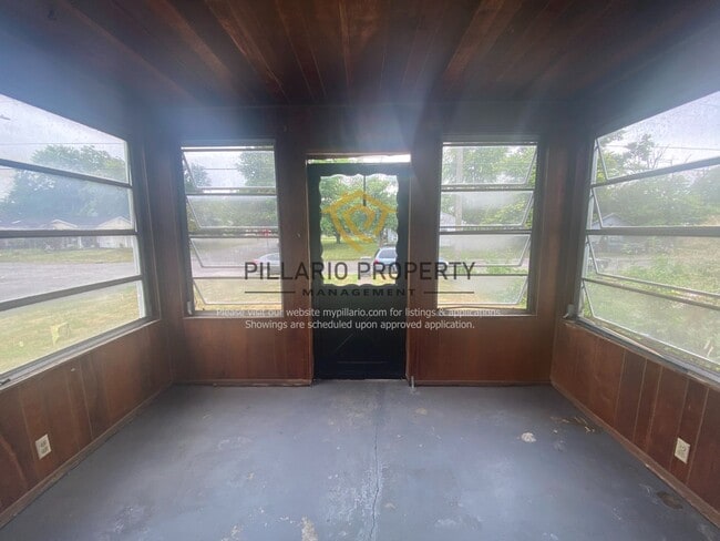 5260-5262 Fletcher Avenue