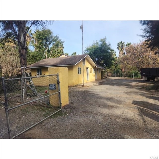 Photo - 19380 Quebec Ave Casa