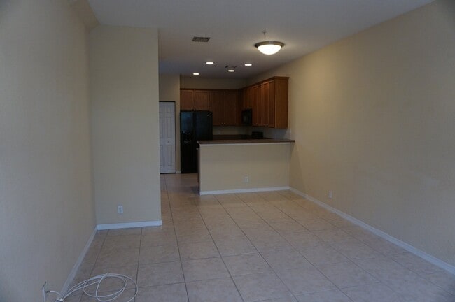 Photo - 335 E Thatch Palm Cir