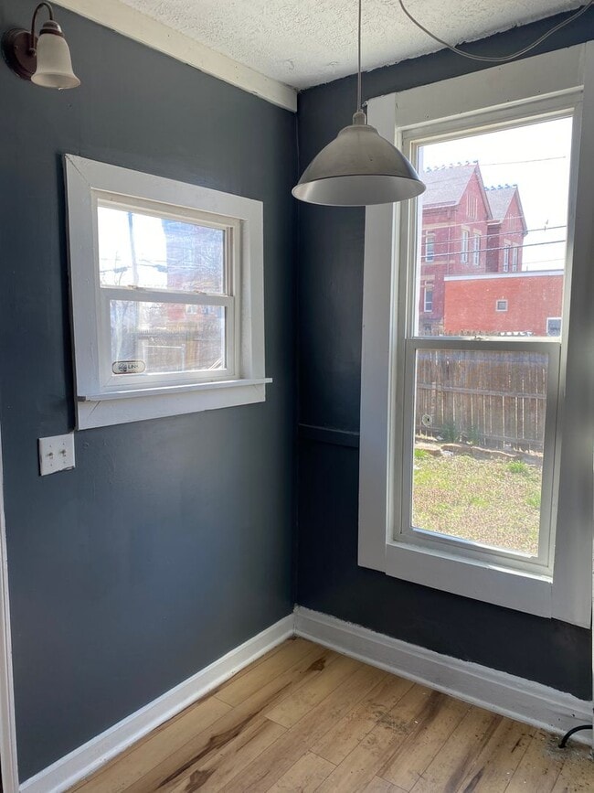 Photo - 2531 Deming Ave Unit 2531 Deming Ave