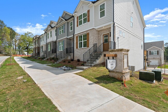 Brand New 3 Bedroom Townhome in Atlanta! - Brand New 3 Bedroom Townhome in Atlanta!