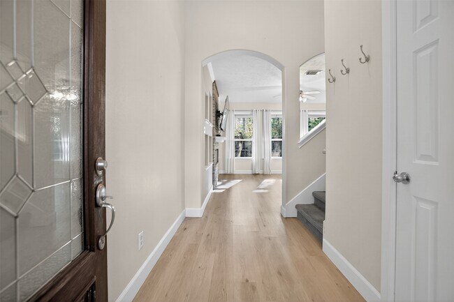 Photo - 126 Silver Penny Dr