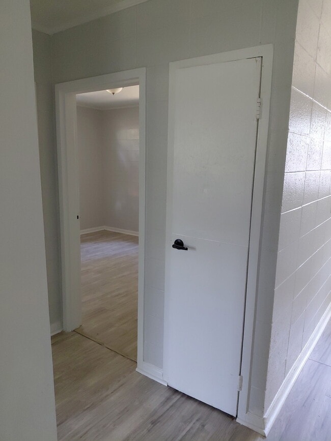 Photo - 821 7th Ave Unidad B