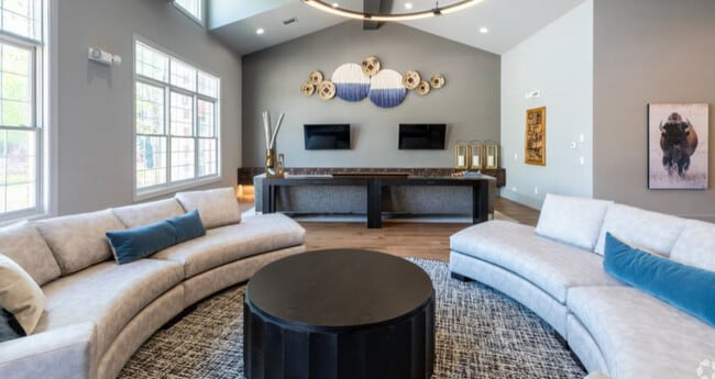 Lowry Park apartments — community photo