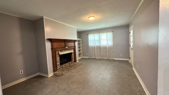 Photo - 2766 N Barksdale Dr