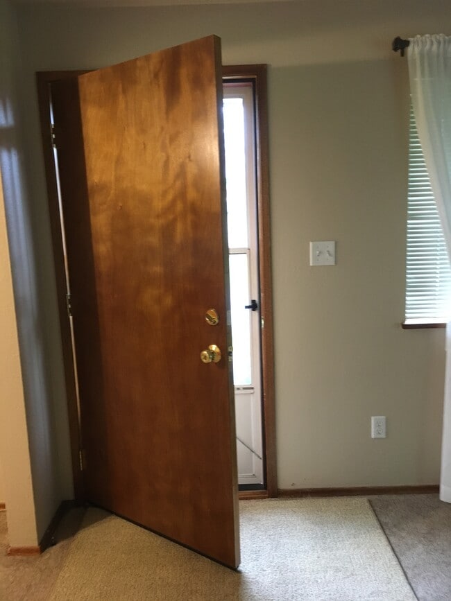 Photo - 238 S 70th St