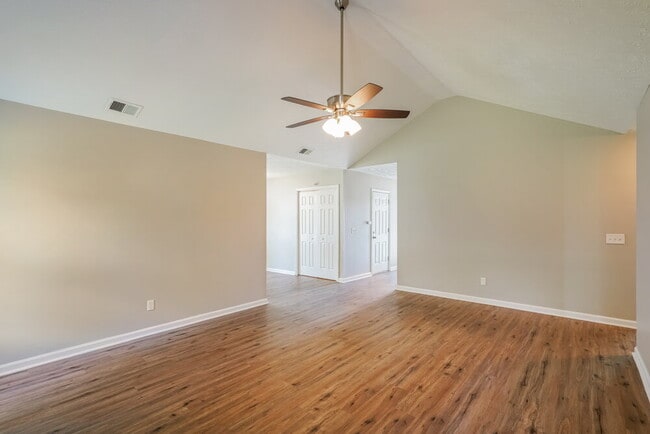 722 Lou Gehrig Cir