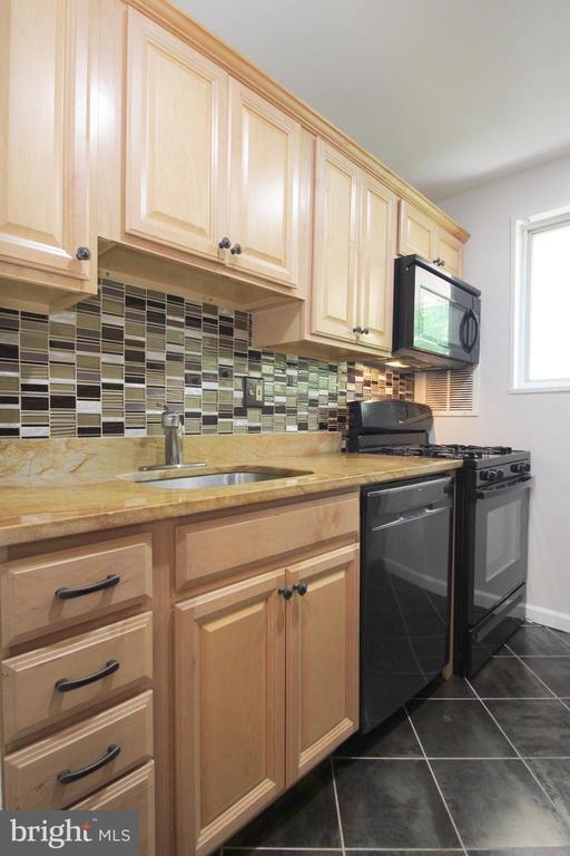 Photo - 2833 Kalmia Lee Ct Unit 302