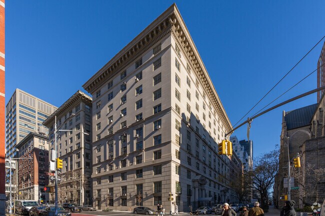 Photo - The Studio Building