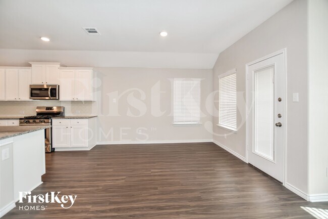 Photo - 808 Fredericktown Rd