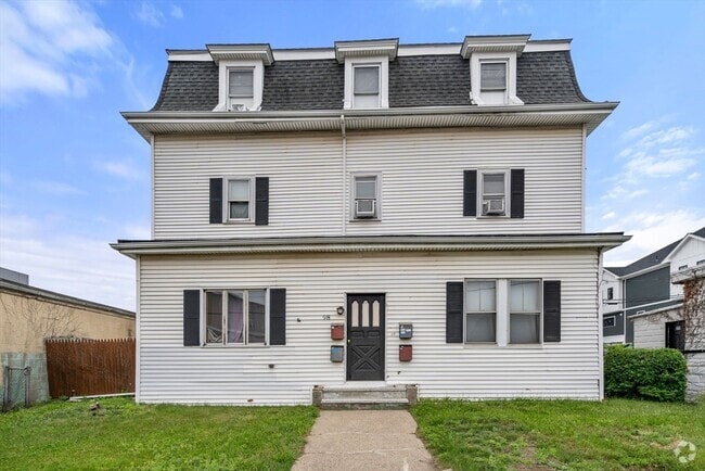 Building Photo - 98-102-102 Franklin St Unit 4 Rental