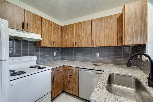 Photo - 2845 Dayton Blvd Unit 11