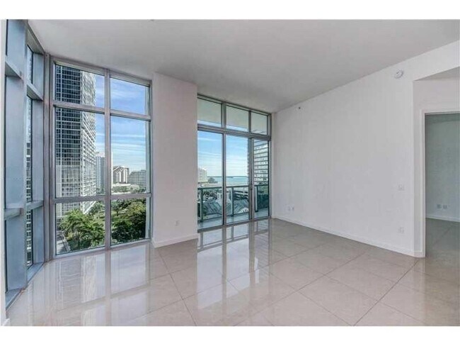 Photo - 500 Brickell Ave Unit 1101