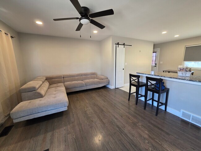 Photo - 2414 Carmel Dr