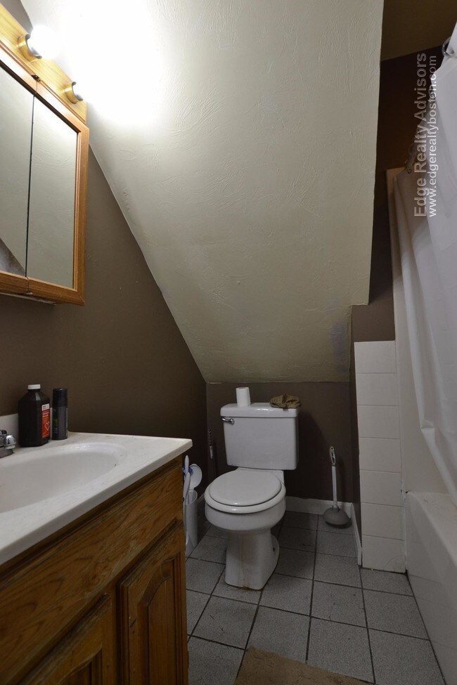 Photo - 86 Linden St Unit 1m