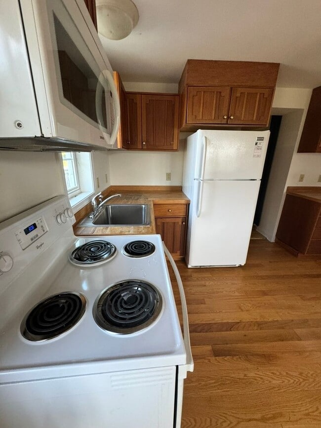 Photo - 31-F SL Unidad F