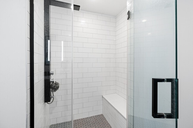 Photo - 1501 N 31st St Unit 215
