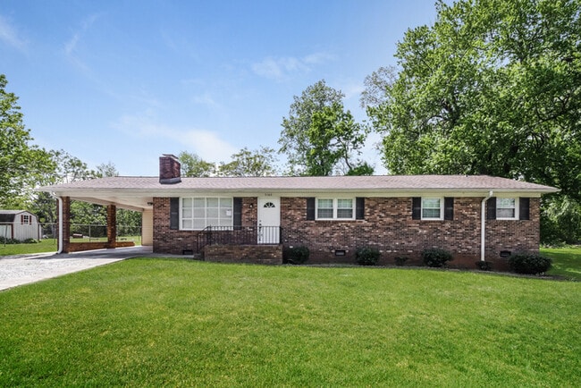 Building Photo - 5160 Largo Dr Rental