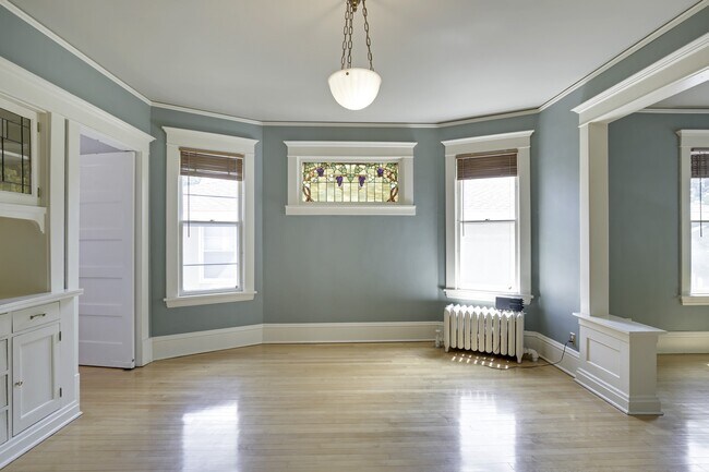 Photo - 3829 Pillsbury Ave S Unidad #2