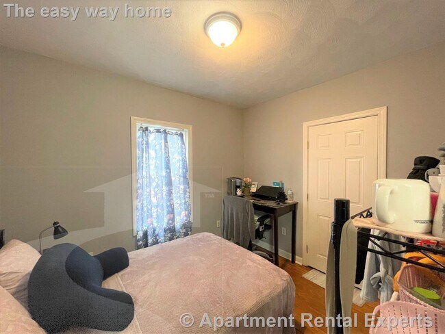 Photo - 48 Derby St Unidad #1