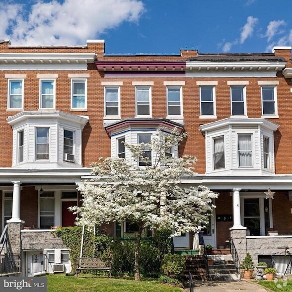 Building Photo - 3030 Guilford Ave Rental