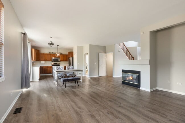 Photo - 2020 Spring Creek Ln