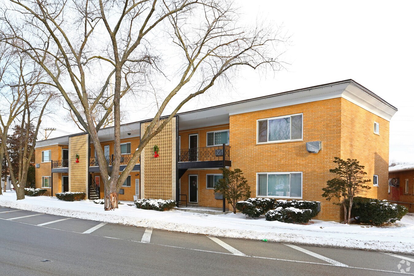 Photo - 933 Graceland Ave