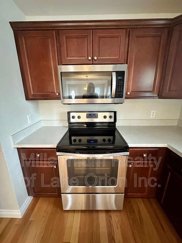 Photo - 2 Pleasant St