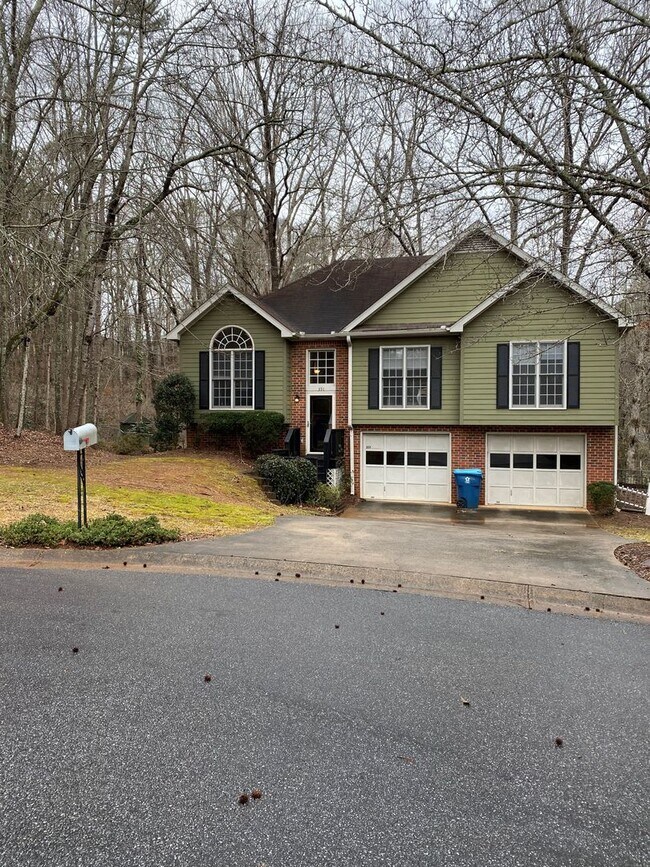 Eastside Three Bedroom - Eastside Three Bedroom House