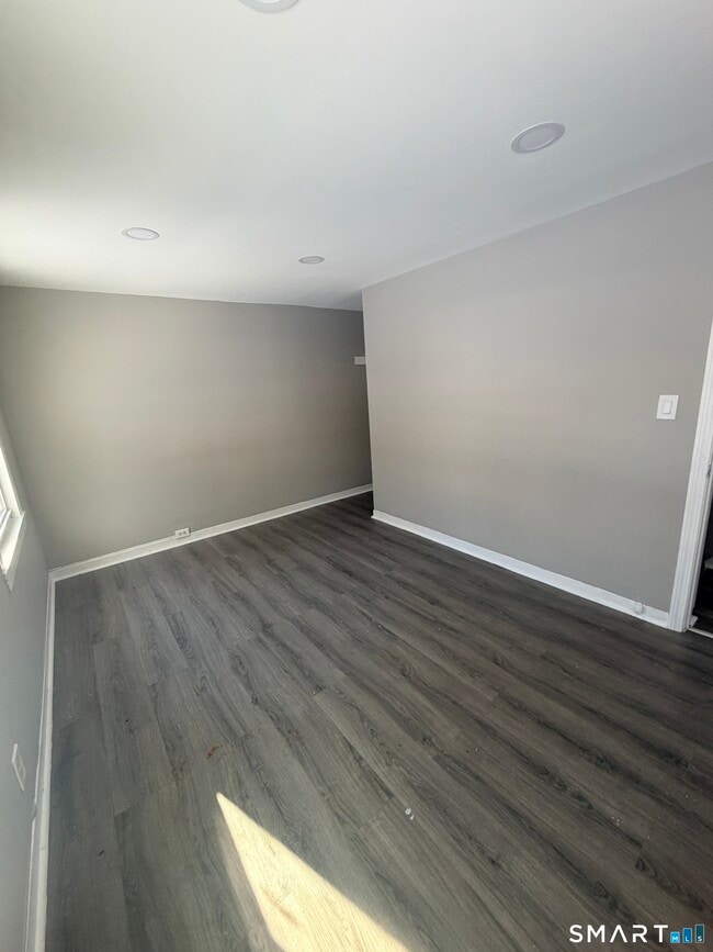 Photo - 58 Victory Dr