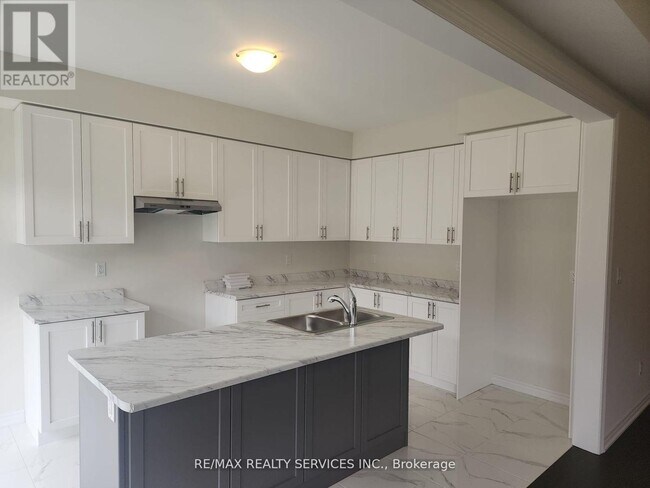 Photo - 69 Durham Ave