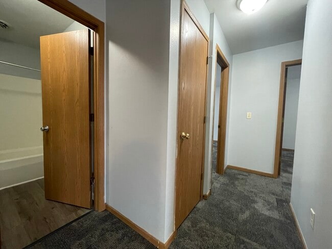 Photo - 360 Stone Dr Unit D