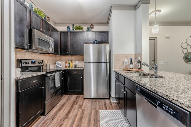 Sorrel Phillips Creek Ranch - Sorrel Phillips Creek Ranch