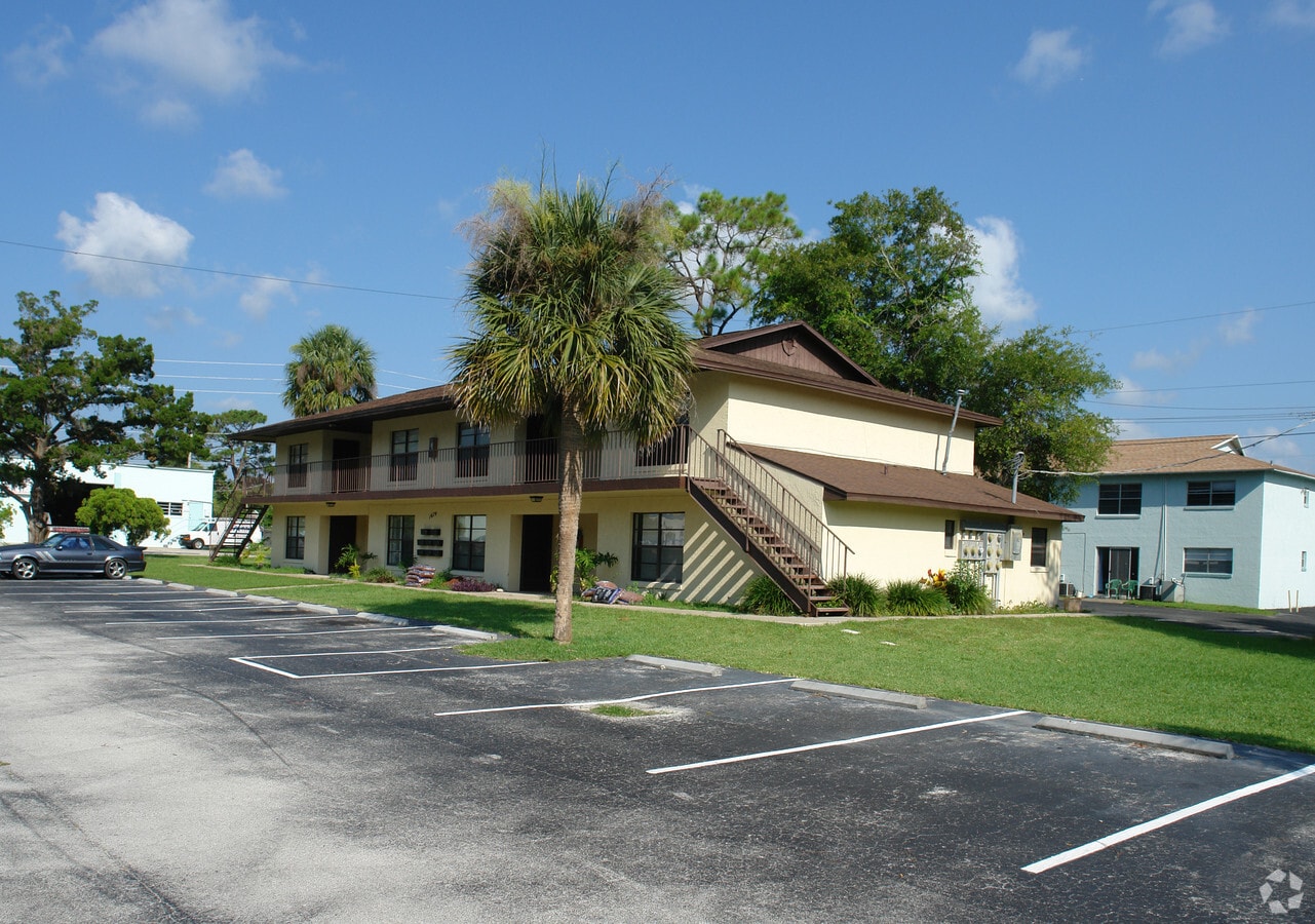 Vanessa Apartments - Vanessa Apartments