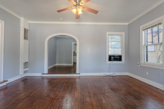 Photo - 834 Cottonwood Ave