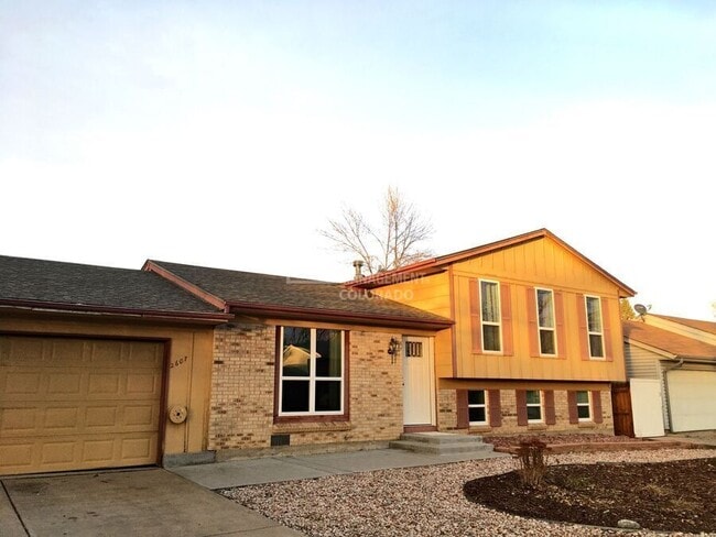 Photo - 2607 W 101st Pl