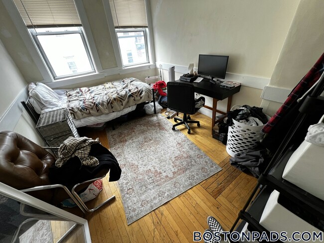 Photo - 161 Endicott St Apartamento Unidad 5F