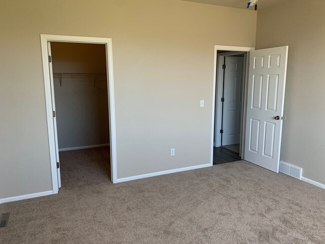 Photo - 4 BEDROOM, 3 BATHROOM SINGLE FAMILY HOME WITH 2 CAR ATTACHED GARAGE