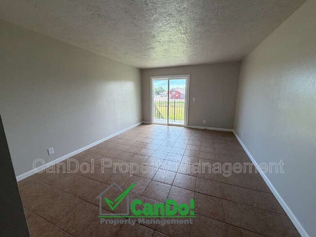 Photo - 270 Carol Dr Unit #1