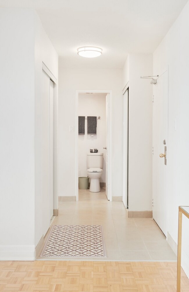 Photo - 1BD - FULLY RENOVATED  WITH AC -  PRIME ET... Unit 1 BD