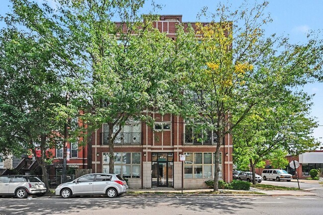 Building Photo - 3101 N California Ave Unit 1S