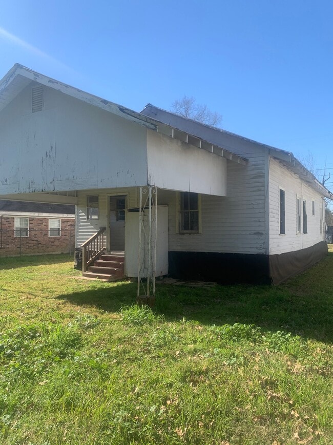 Photo - 129 Judy St