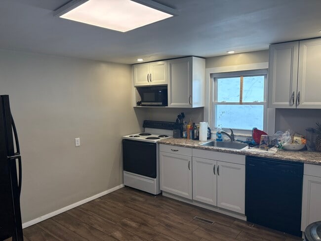 Photo - 616 Pearl Ave