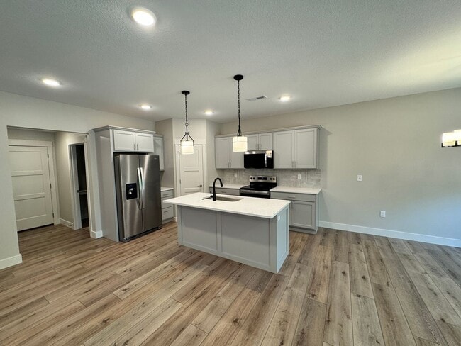 Photo - BRAND NEW 3-bedroom Duplex in Irvine Acres!