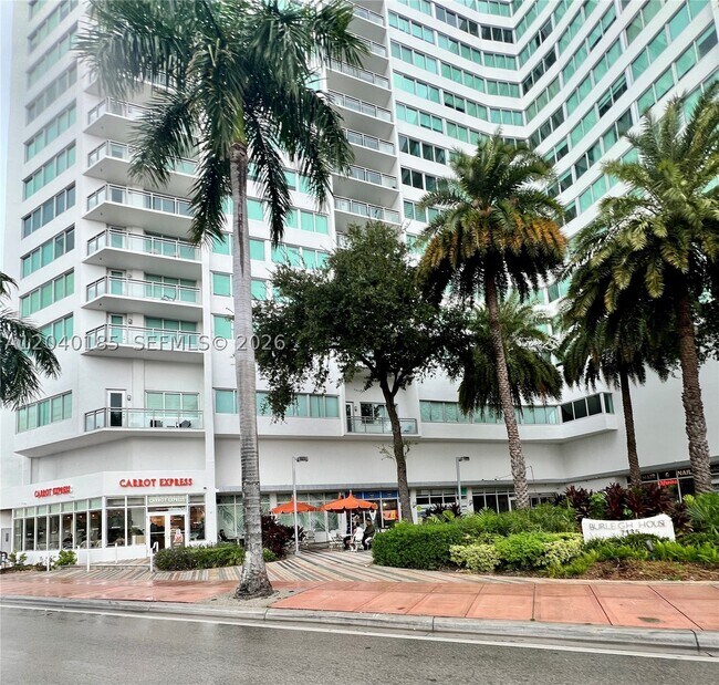 7135 Collins Ave Unit 1523