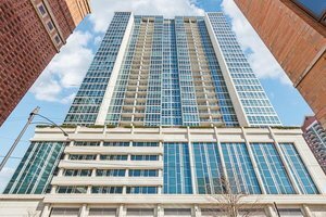 Photo - 1629 S Prairie Ave Apartment Unit 3001