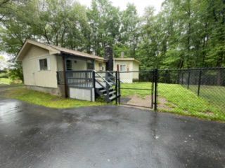 130 Whitlock Rd