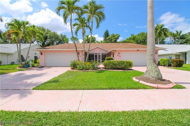 Photo - 470 St Andrews Blvd