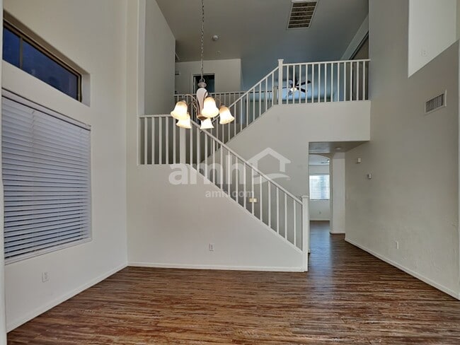 Photo - 6208 S 52nd Dr