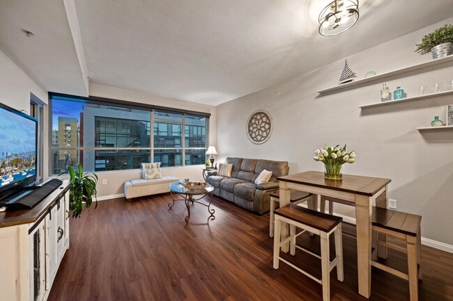 Photo - 253 10th Ave Unidad 633 Park Terrace